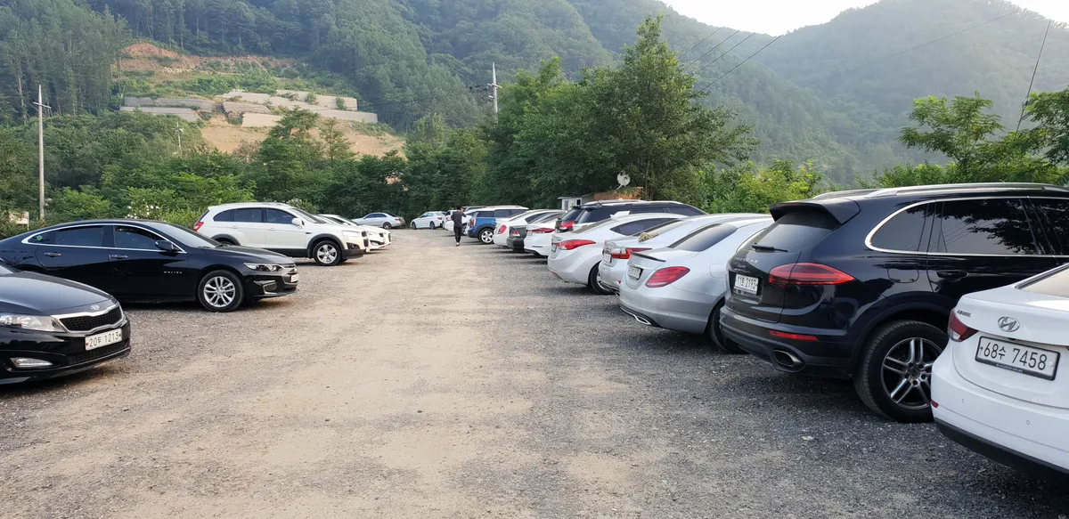 대형 전용 주차장